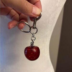 Red Glitter Apple Keychain Charm – Cute & Sparkly Accessory